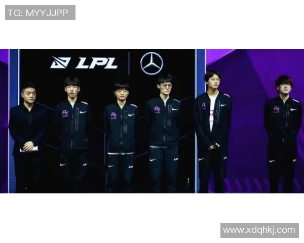 聚焦英雄联盟战队FPX的默契配合与战术解析探讨