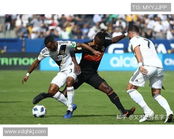 洛杉矶足球队与奥兰多城的精彩对决分析与赛后点评 洛杉矶足球队与奥兰多城的精彩对决分析与赛后点评