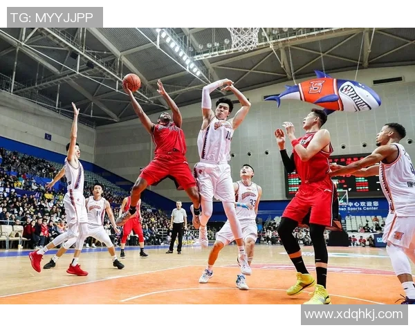 重庆篮球队在锦标赛中的默契配合与战术执行全面分析