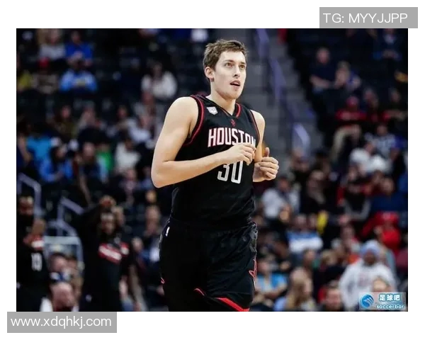 凯尔库兹马的篮球之路：从新秀到明星球员的成长历程